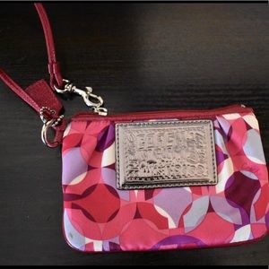 Coach Poppy Wristlet